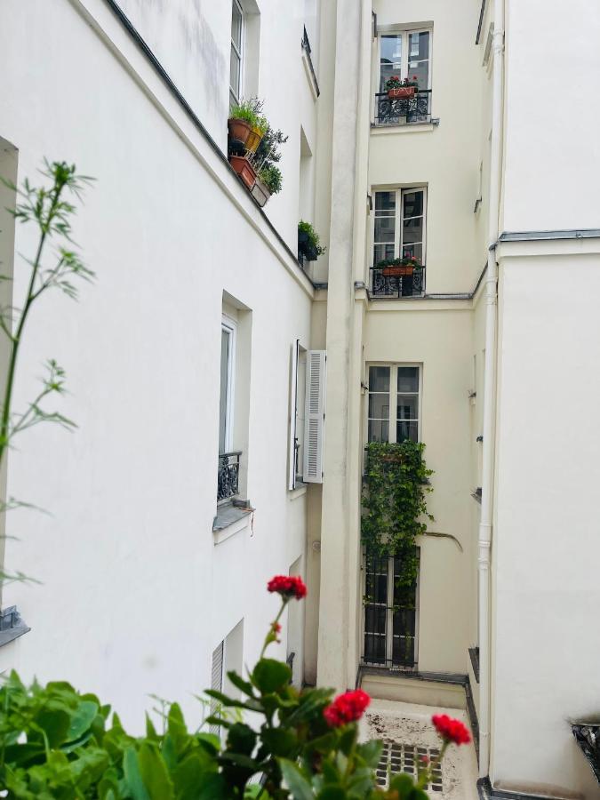 Le Nid Douillet De Patricia Apartment Paris Exterior foto