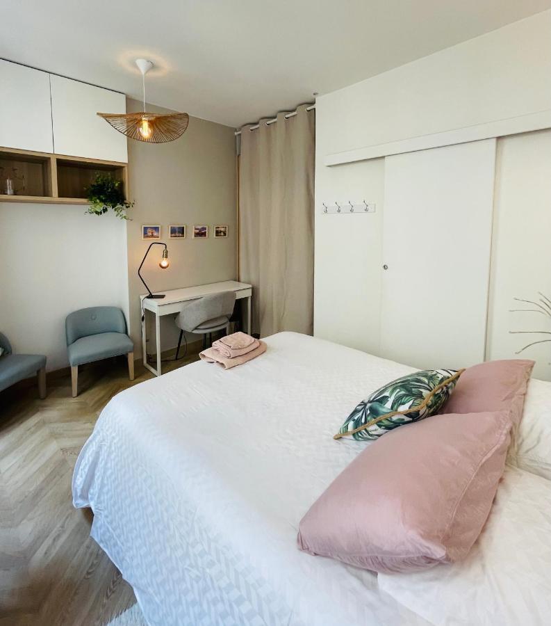 Le Nid Douillet De Patricia Apartment Paris Exterior foto
